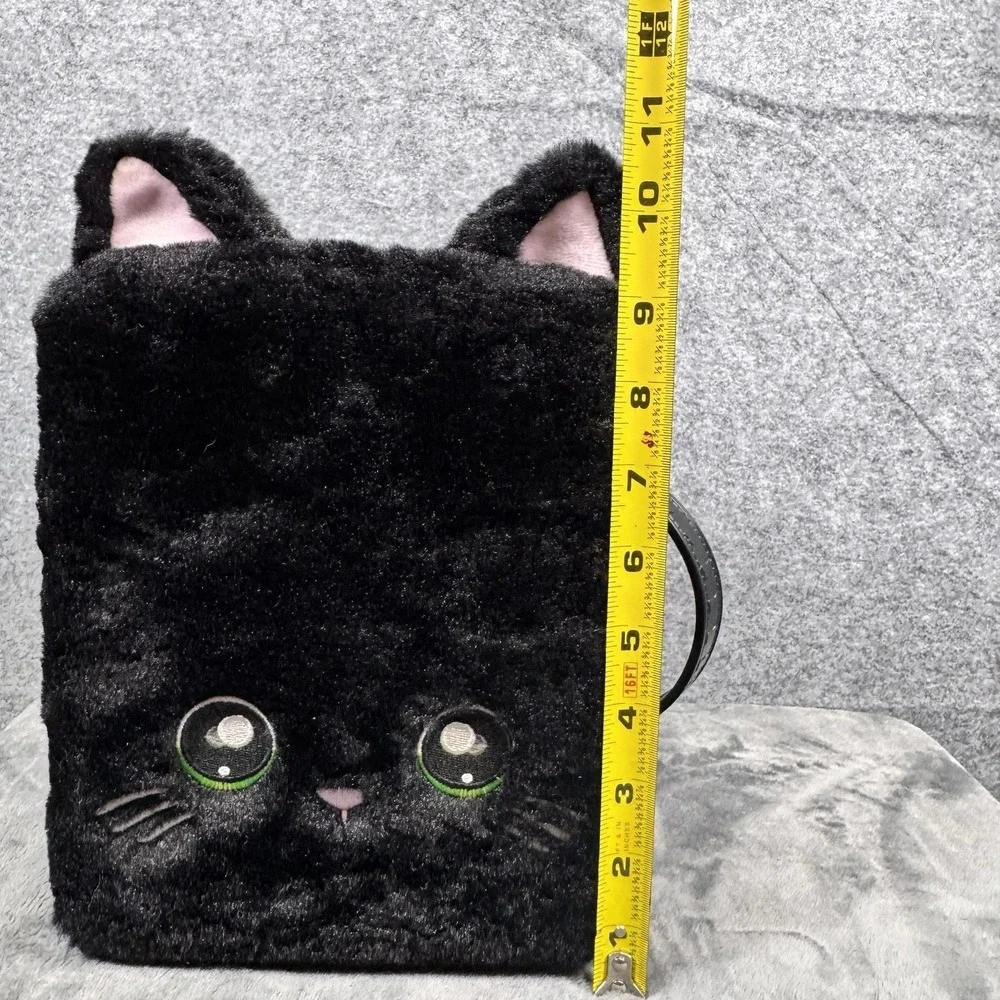Na Na Na Surprise Tuesday Meow Black Cat 3-in-1 Backpack Bedroom Playset Fuzzy